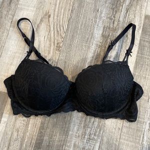 Black Bra!